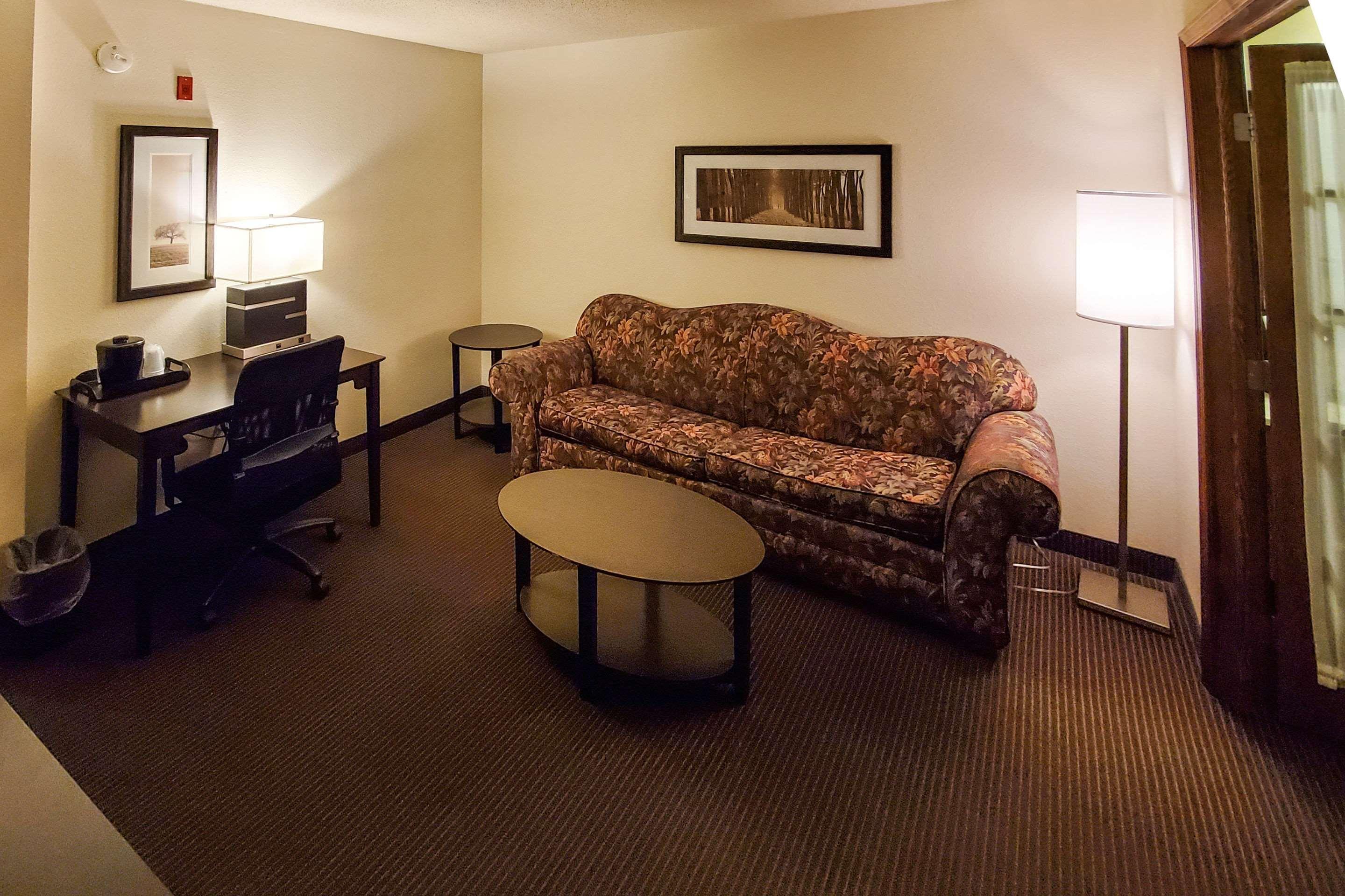 Quality Inn Atchison Buitenkant foto