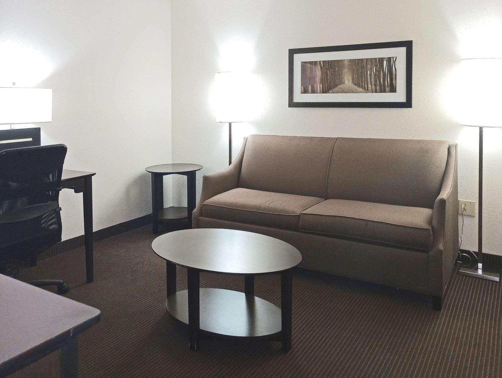 Quality Inn Atchison Buitenkant foto