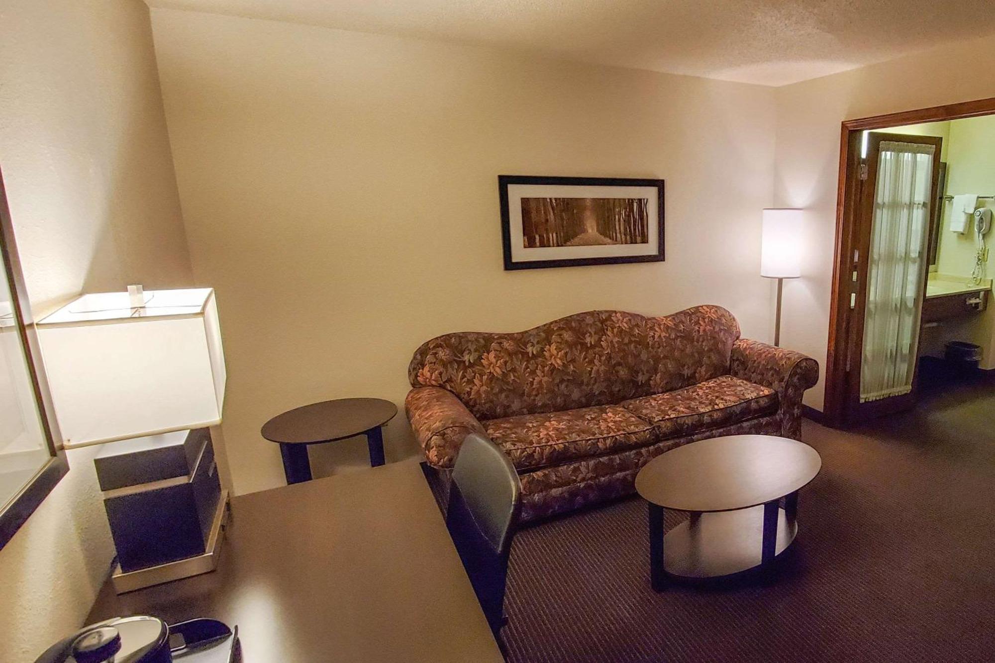 Quality Inn Atchison Buitenkant foto