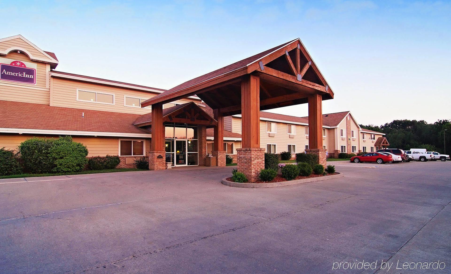 Quality Inn Atchison Buitenkant foto